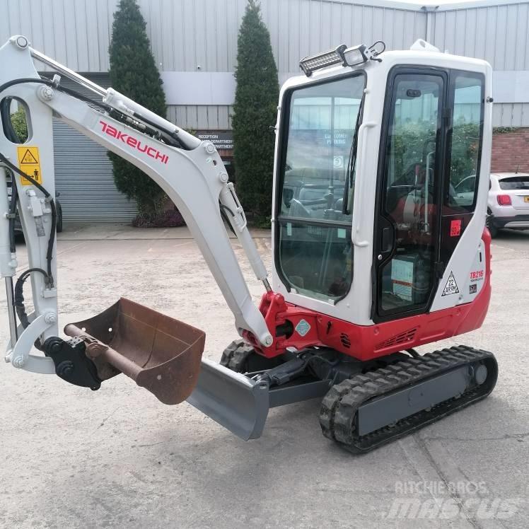 Takeuchi TB216 Mini kotrók < 7t