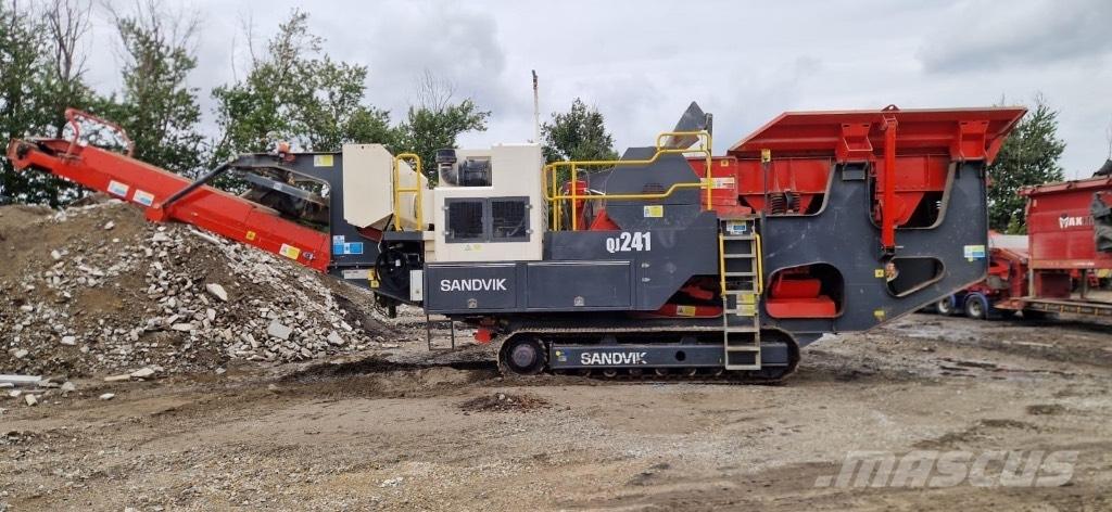 Sandvik QJ 241 Mobil törőgépek