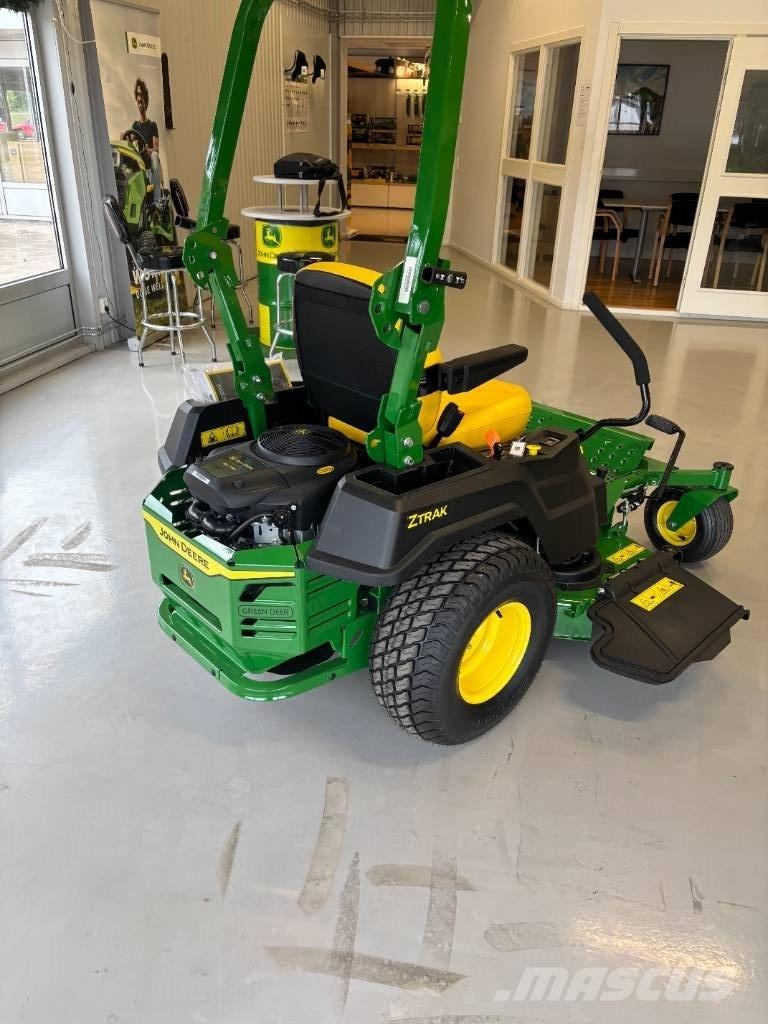 John Deere Z515E Nulla fordulósugarú fűnyírók