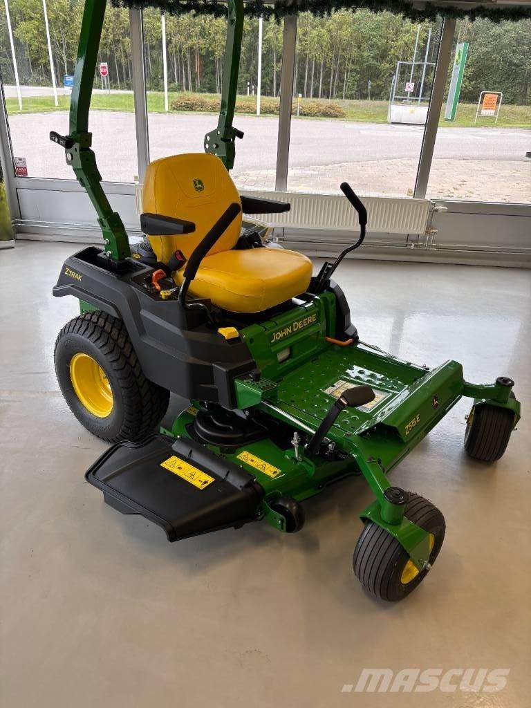 John Deere Z515E Nulla fordulósugarú fűnyírók