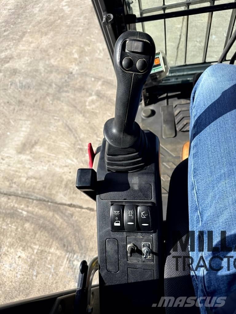 Volvo ECR235EL Lánctalpas kotrók