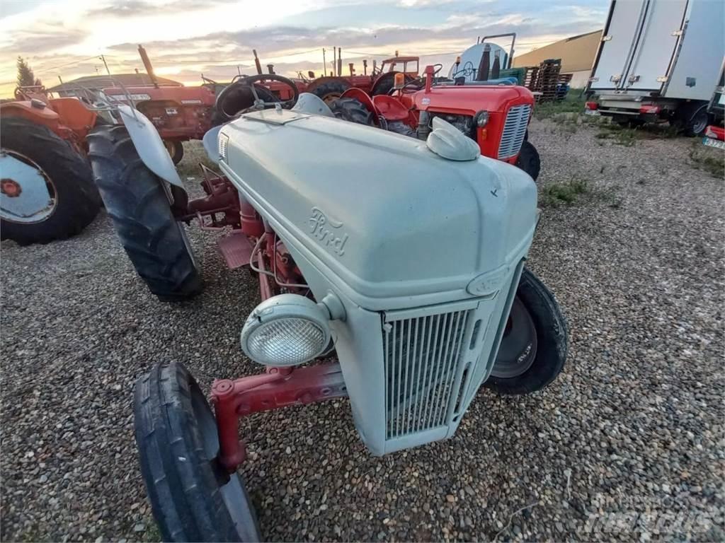 Ford 8N Traktorok