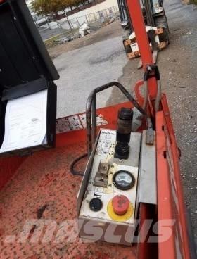 SkyJack SJ III 3220 Ollós emelők