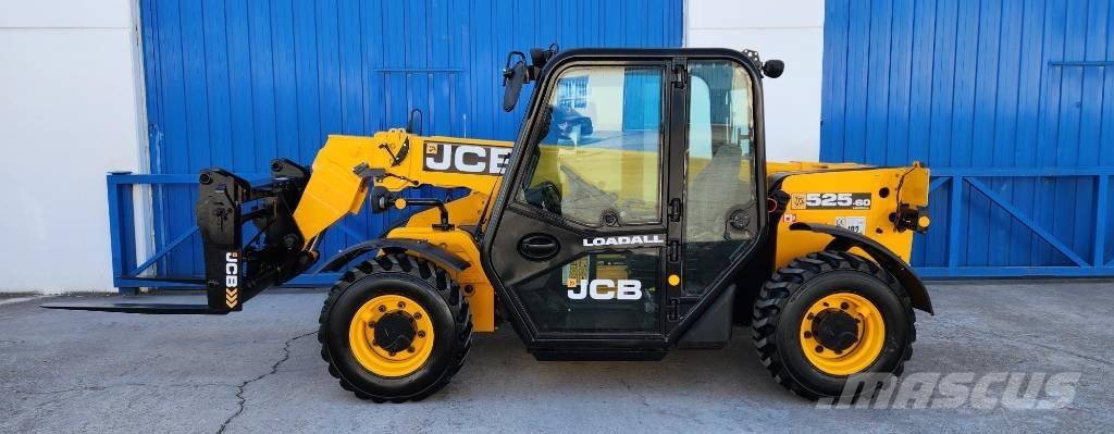 JCB 525-60 Teleszkópos rakodók