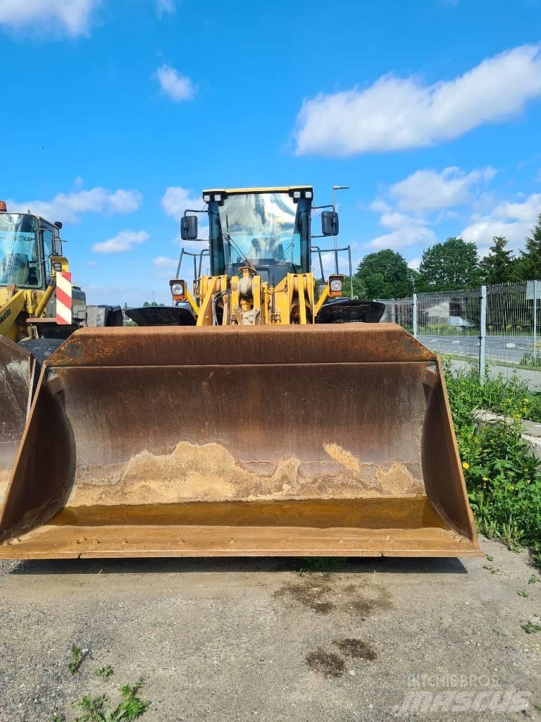Hyundai HL 770-9 Gumikerekes homlokrakodók