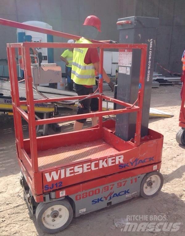 SkyJack SJ 12 Ollós emelők