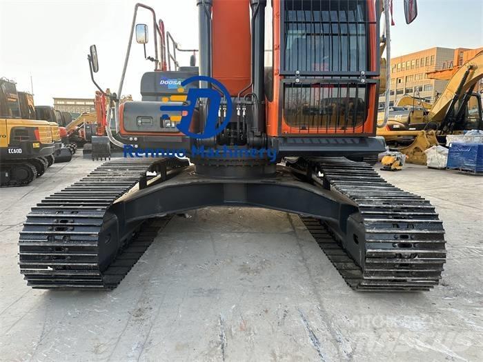 Doosan DX 300LC-9C Lánctalpas kotrók