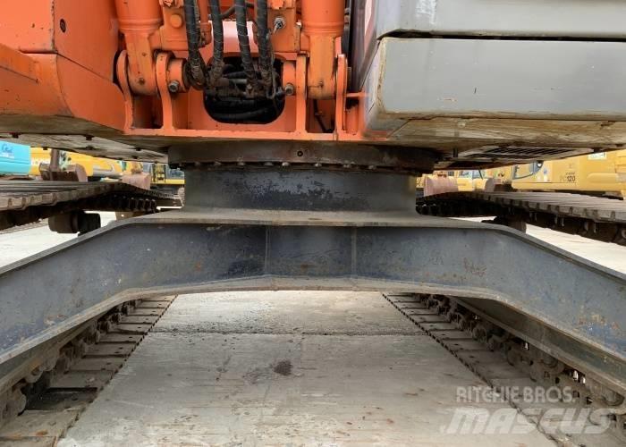 Hitachi ZX 125 Lánctalpas kotrók