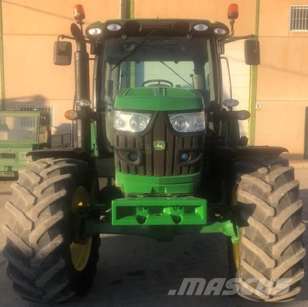 John Deere 6115 R Traktorok