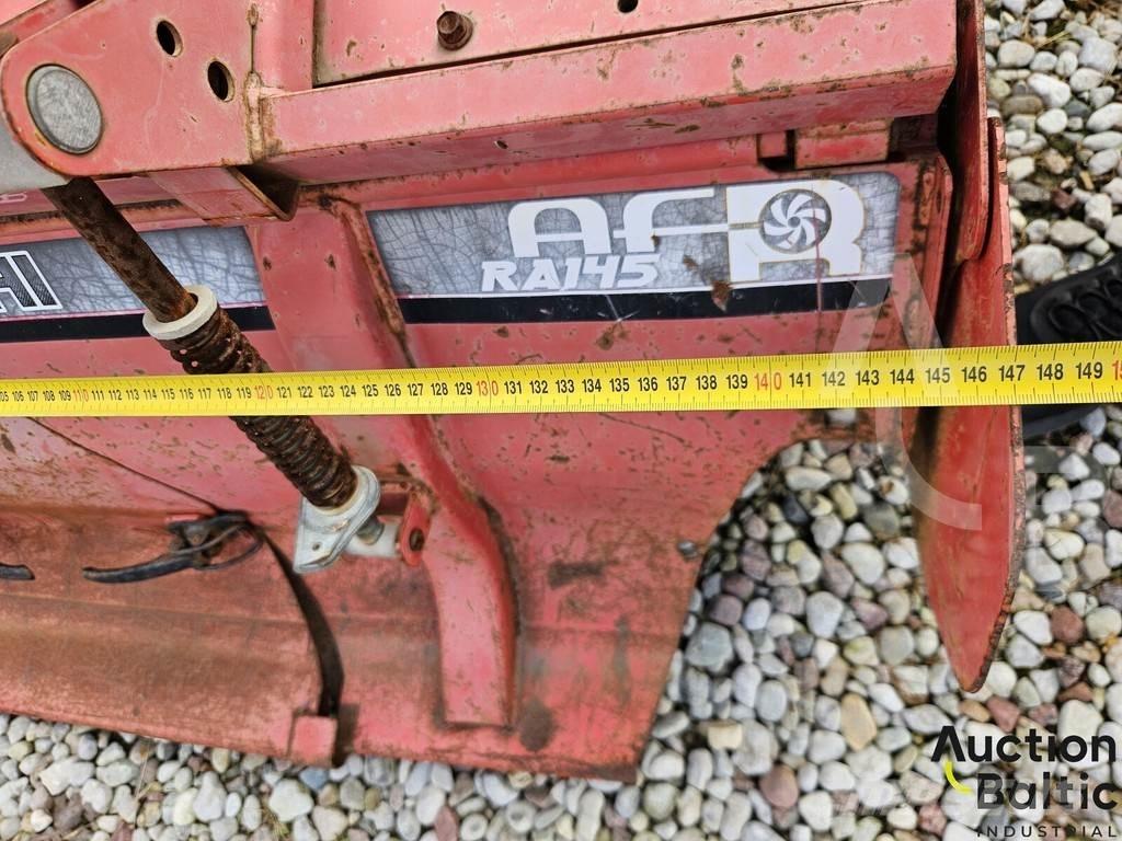 Mitsubishi MT200 Traktorok