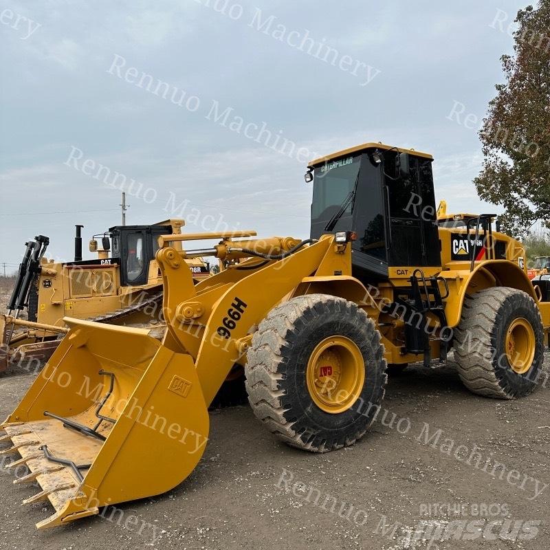 CAT 966H Gumikerekes homlokrakodók