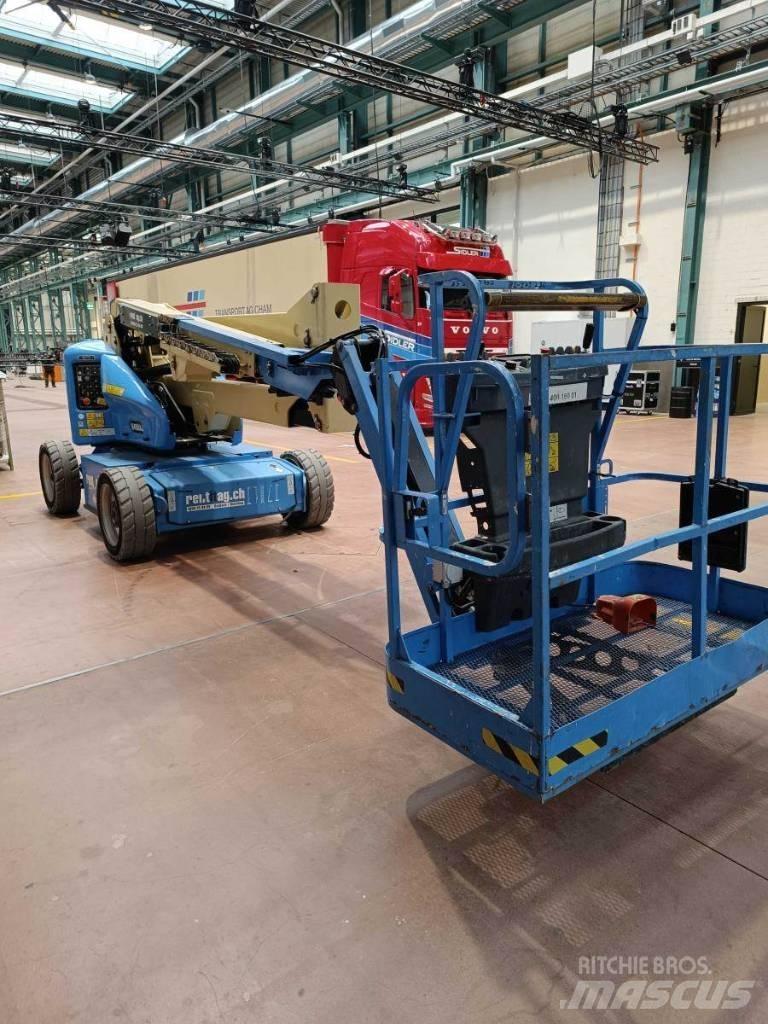 JLG E 450 AJ Karos emelők