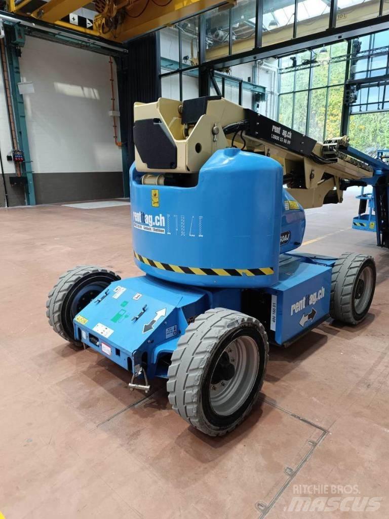 JLG E 450 AJ Karos emelők