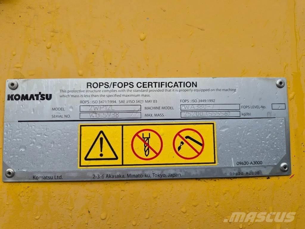 Komatsu WA 380 - 7 Gumikerekes homlokrakodók
