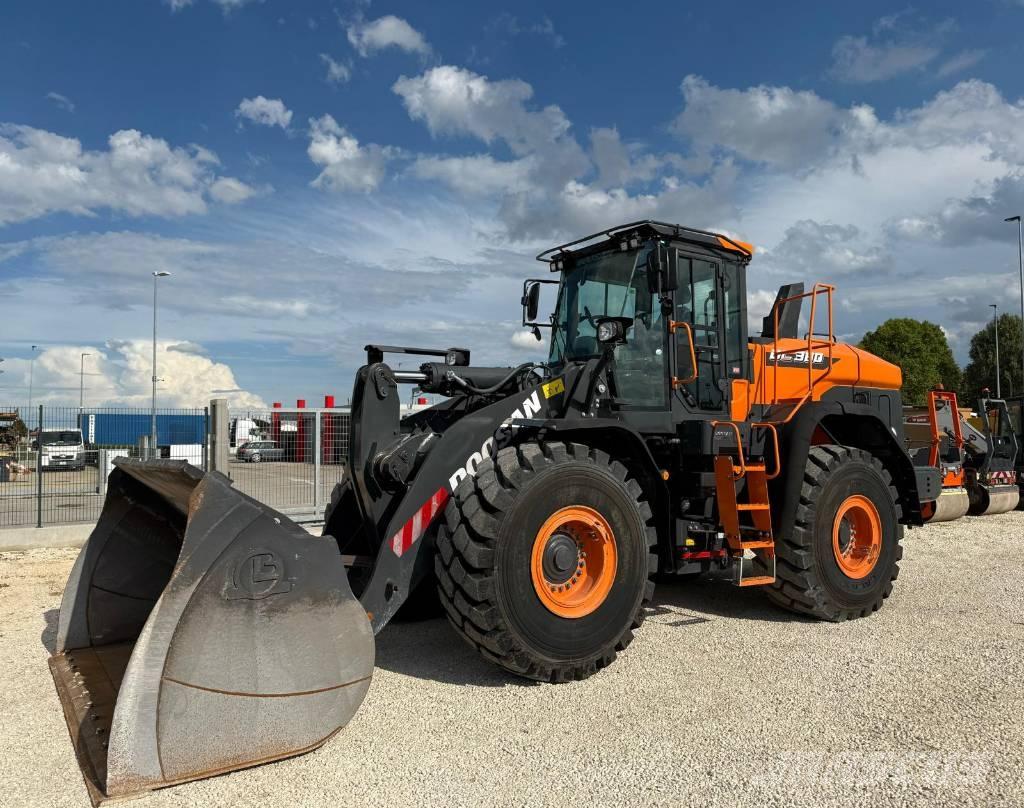 Doosan DL 380-7 Gumikerekes homlokrakodók