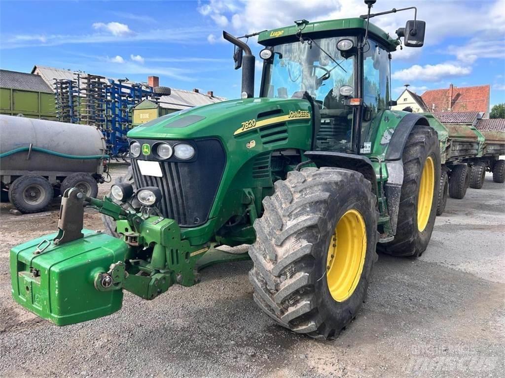 John Deere 7820 Traktorok