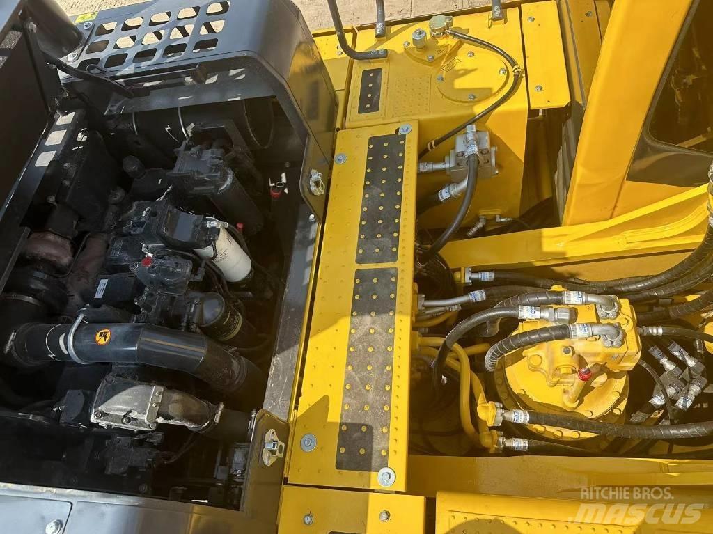 Komatsu PC 400-8 R Lánctalpas kotrók