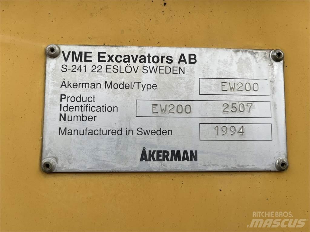 Åkerman EW200 4X4 Gumikerekes kotrók