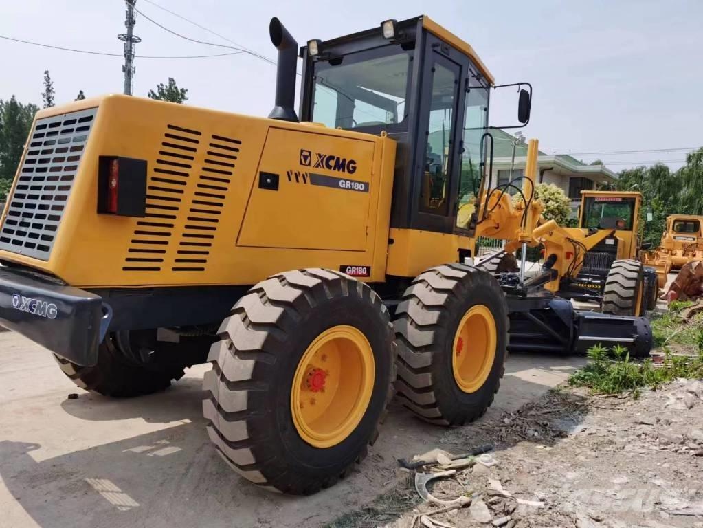 XCMG GR 180 Gréderek