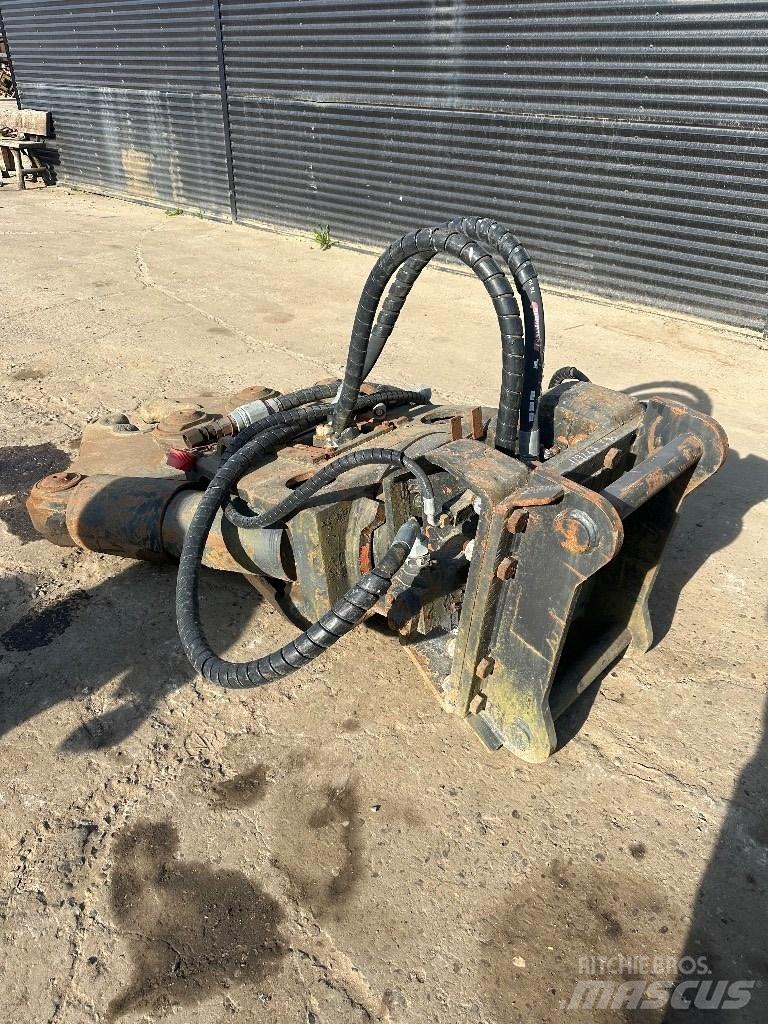 VTN Betonsaks Lánctalpas kotrók