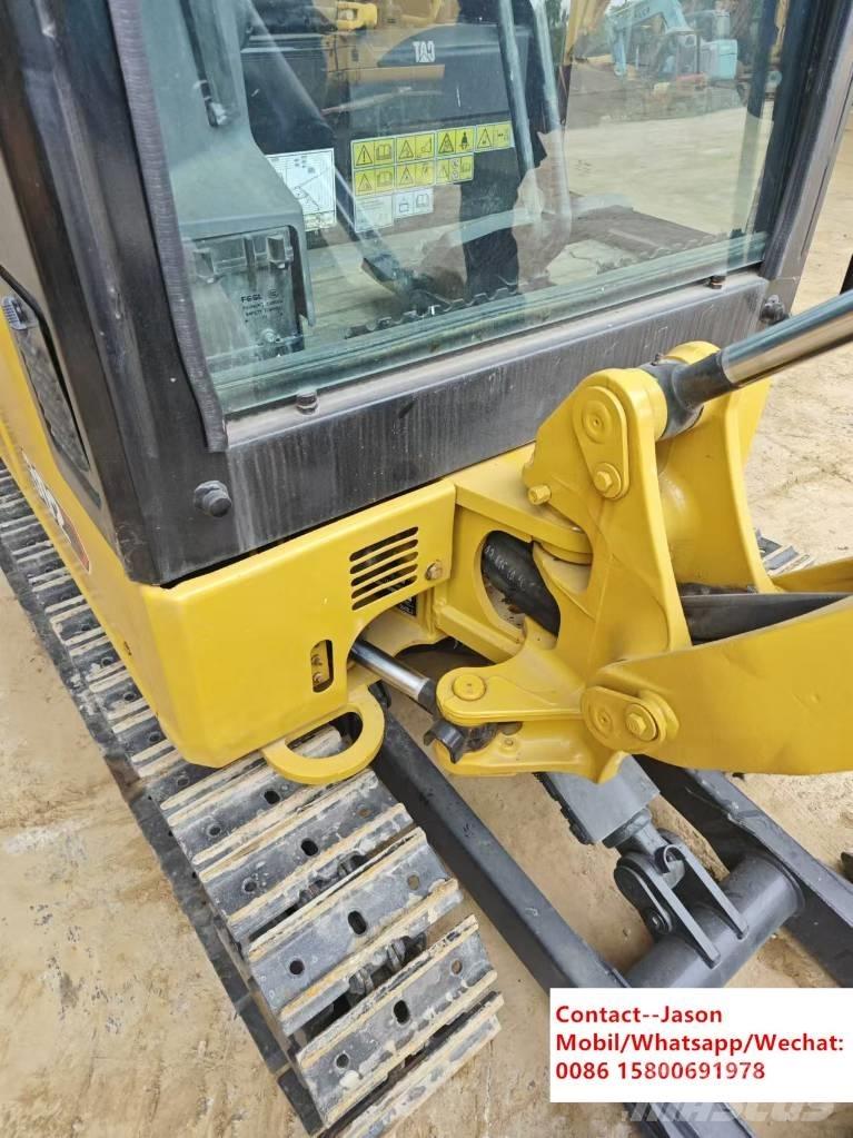 CAT 302CR Mini kotrók < 7t