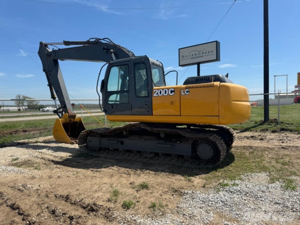 DEERE 200 LC Lánctalpas kotrók