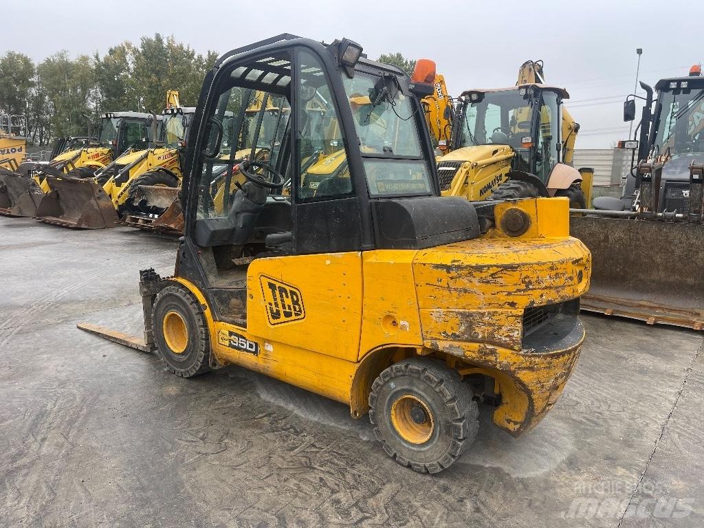JCB TLT 35 Teleszkópos rakodók