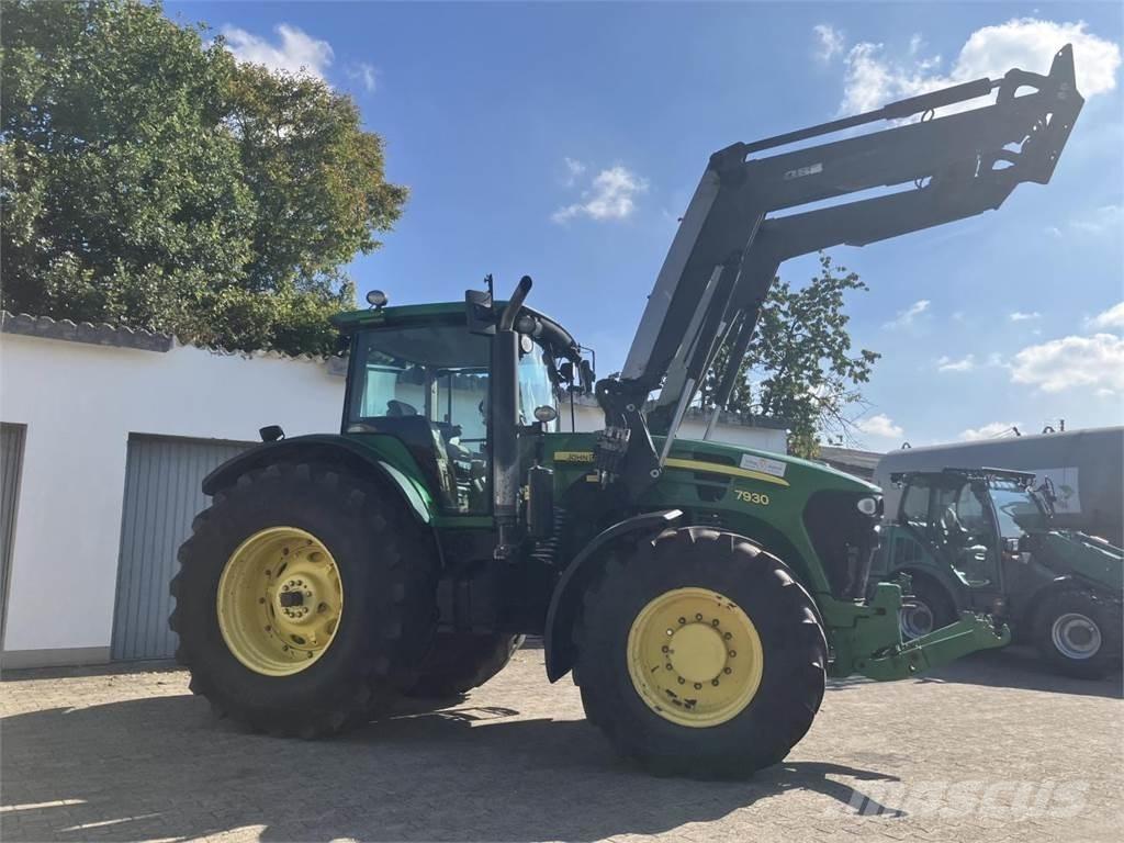 John Deere 7930 Traktorok