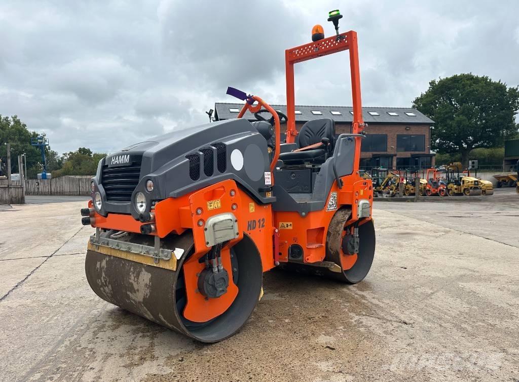 Hamm HD 12 VV Ikerdobos hengerek