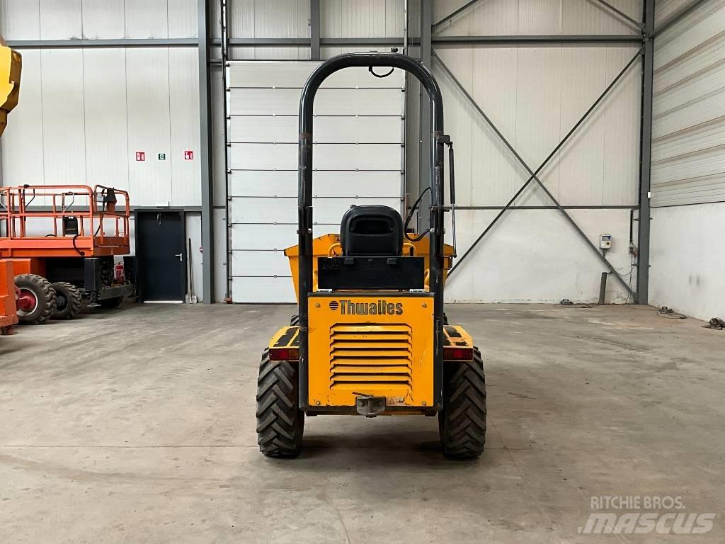 Thwaites 3 tonne Mezei dömperek