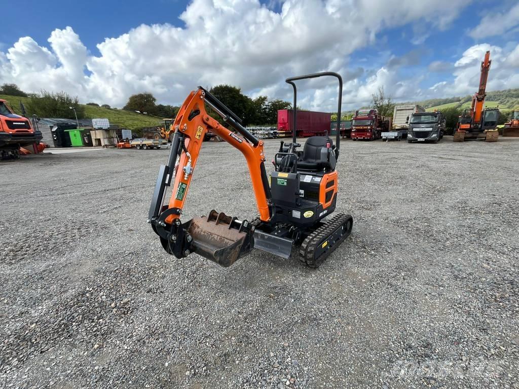 Develon DX 10 Z-7 Mini kotrók < 7t