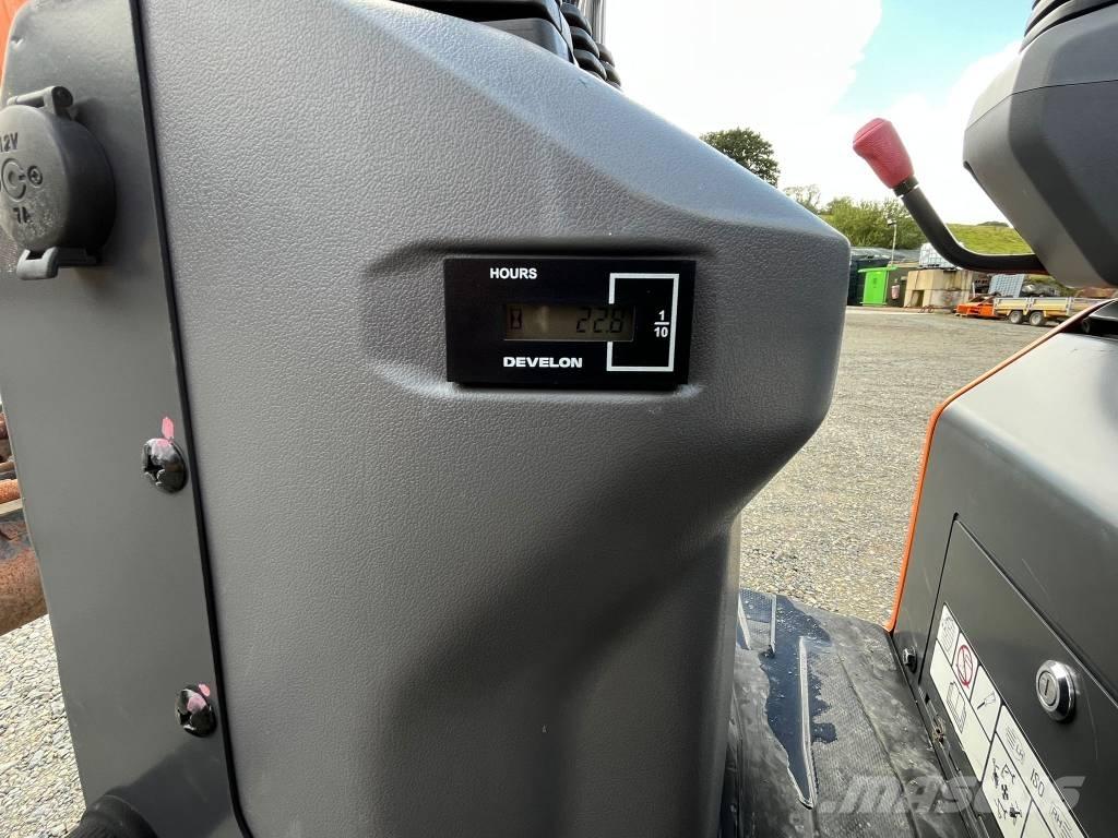 Develon DX 10 Z-7 Mini kotrók < 7t