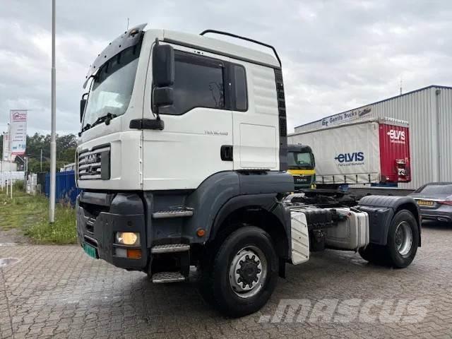 MAN TGA 18.480 4x4 Nyergesvontatók