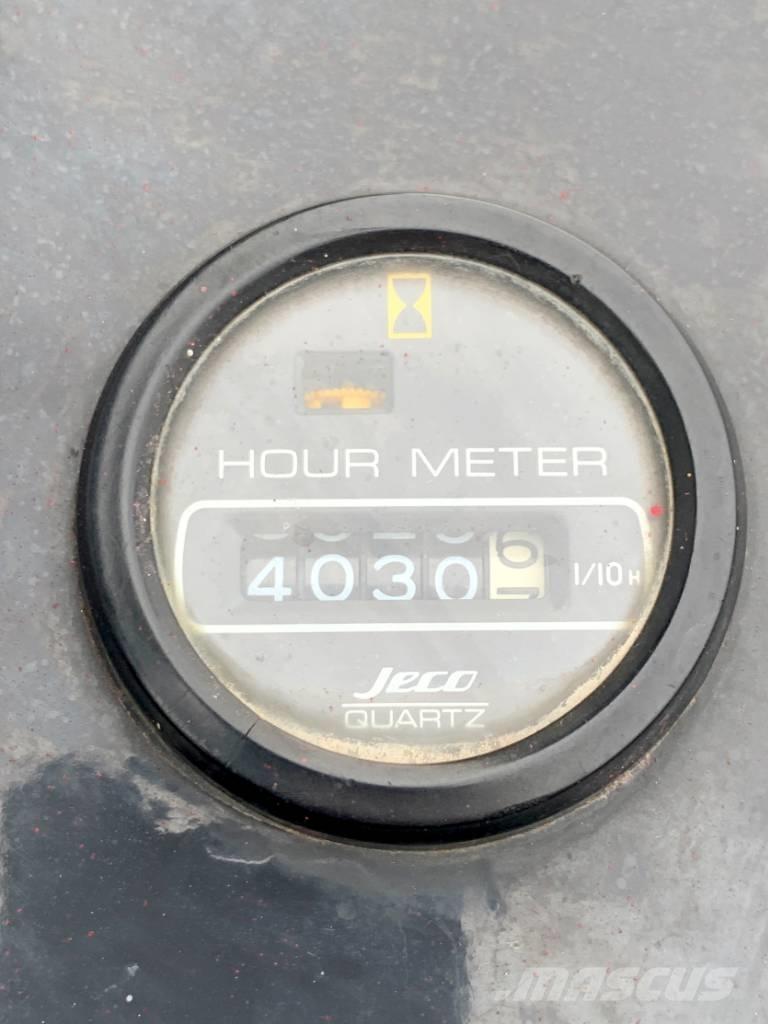 Unic URW 376 Mini daruk