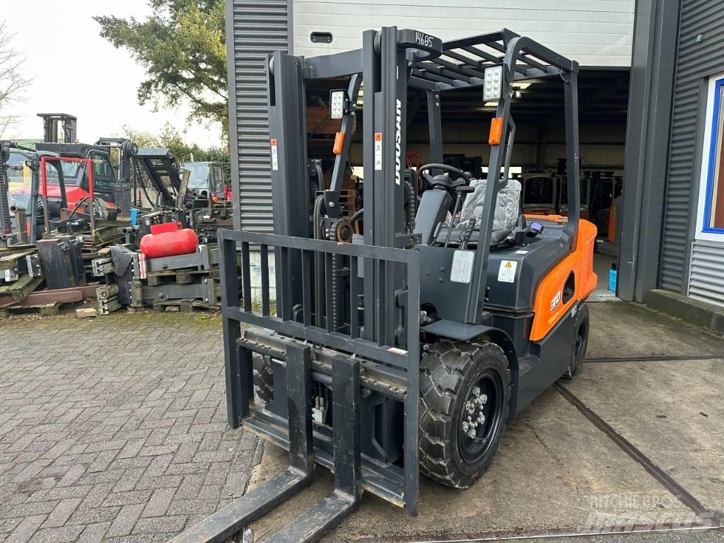 Doosan D30NX Dízel targoncák