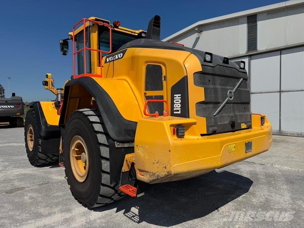 Volvo L 180 H Gumikerekes homlokrakodók