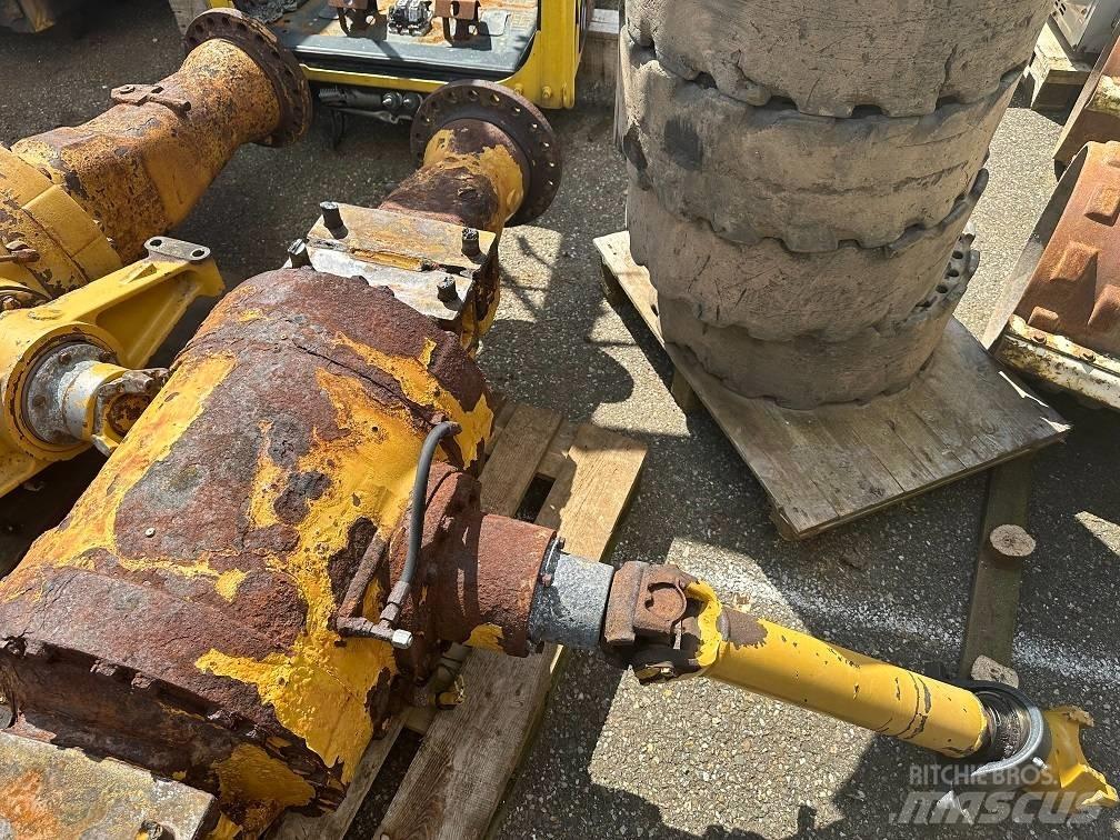 CAT 950 G front axel Tengelyek