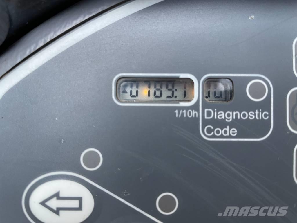 Hamm HD 12 VV Ikerdobos hengerek