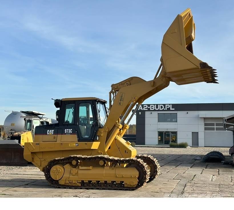 CAT 973 C Lánctalpas homlokrakodók
