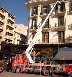 Bronto 20-2T1 Teherautóra szerelt emelők és állványok