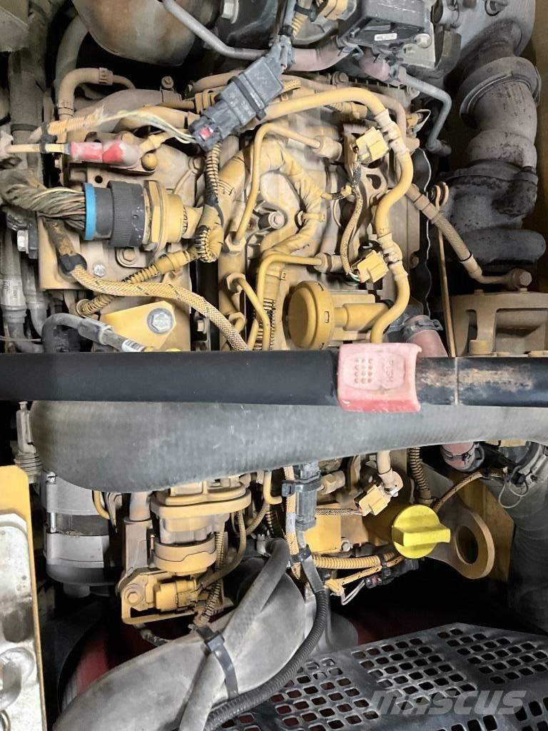 CAT 313 GC Lánctalpas kotrók