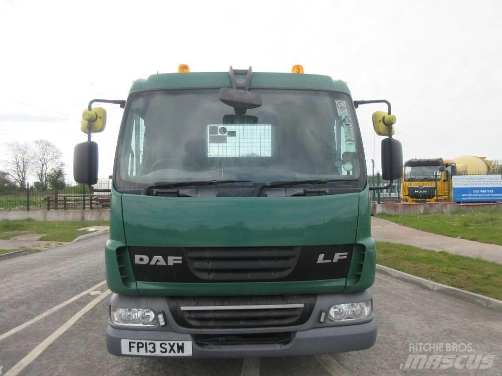 DAF 45.180 Platós/Csörlős teherautók