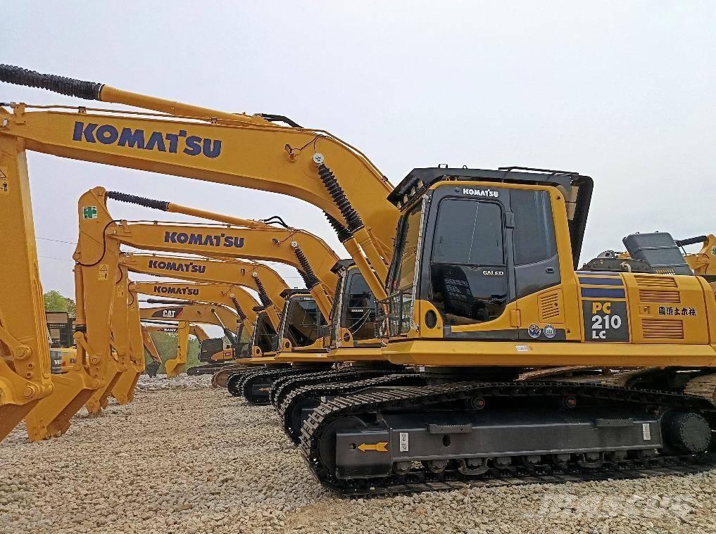 Komatsu PC 210 Lánctalpas kotrók