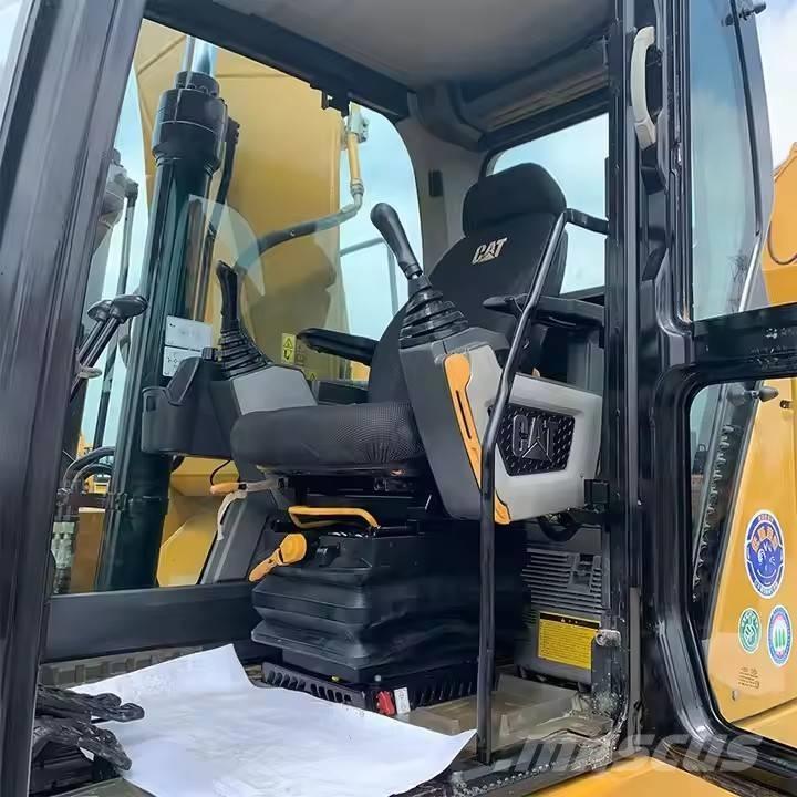 CAT 320 GC Lánctalpas kotrók
