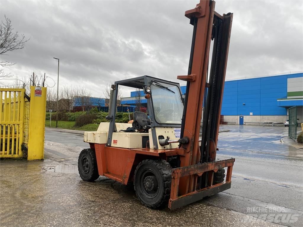 Nissan BF05H50U Dízel targoncák