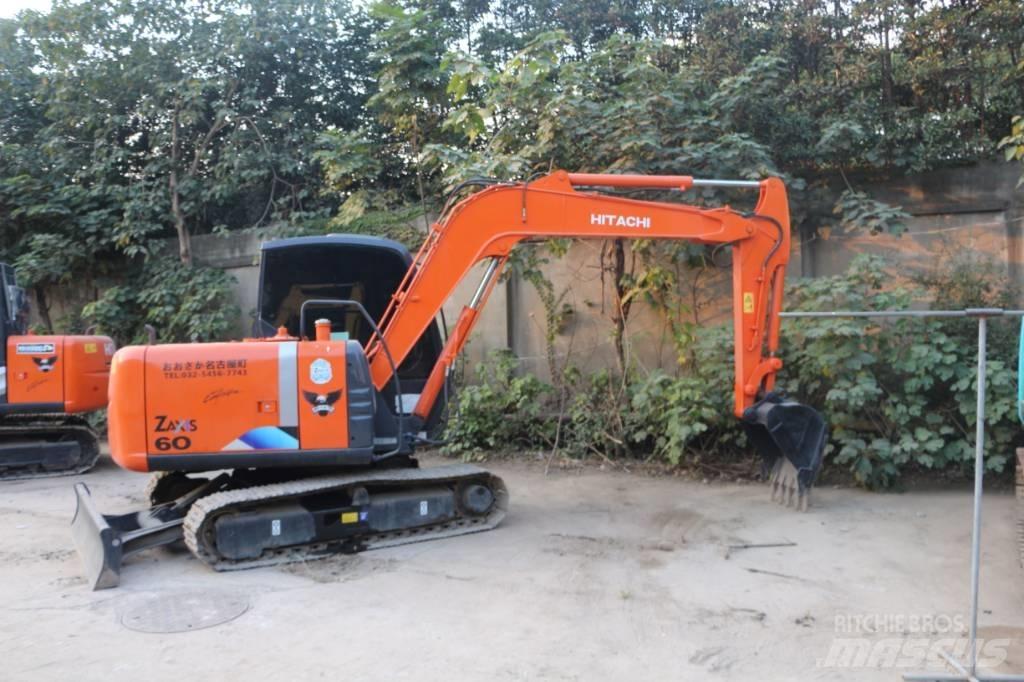 Hitachi 60 Lánctalpas kotrók