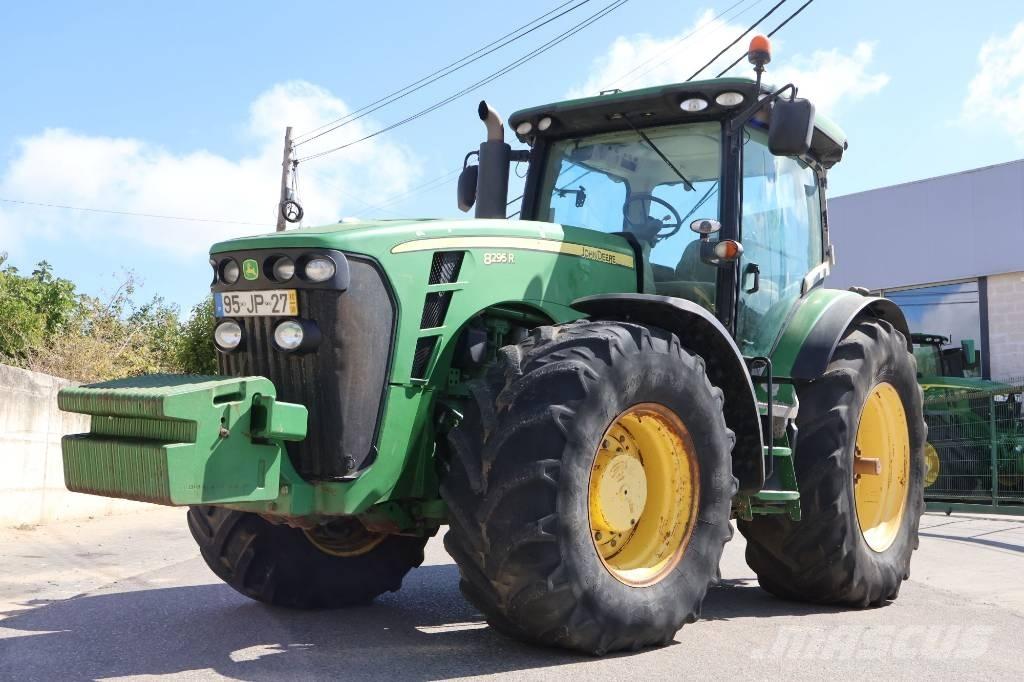 John Deere 8295 R Traktorok