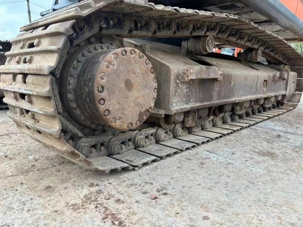Hitachi ZX 330 Lánctalpas kotrók