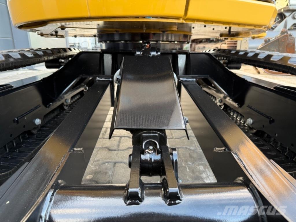 CAT 302.7 CR Mini kotrók < 7t