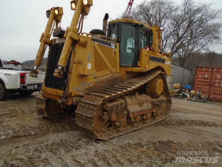 CAT D 8 T lánctalpas dózerek